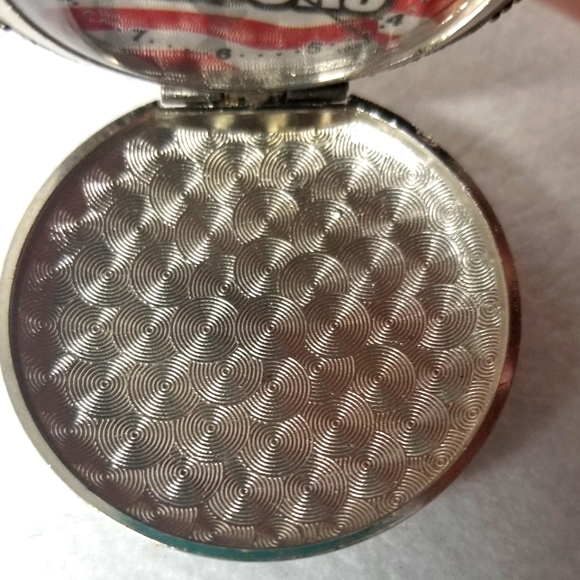 RARE Chevy Trucks pocket watch (vintage) - Picture 3 of 10